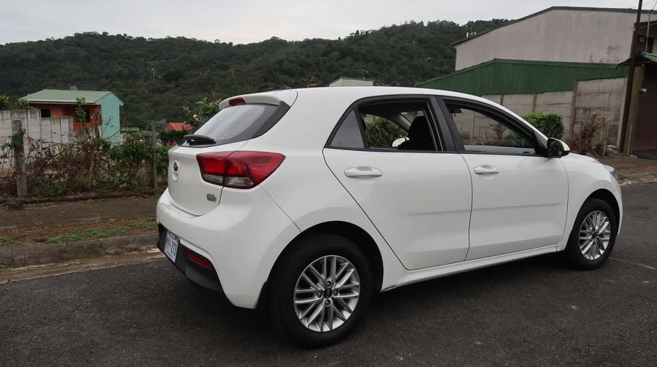 2018 Kia Rio - foto 3