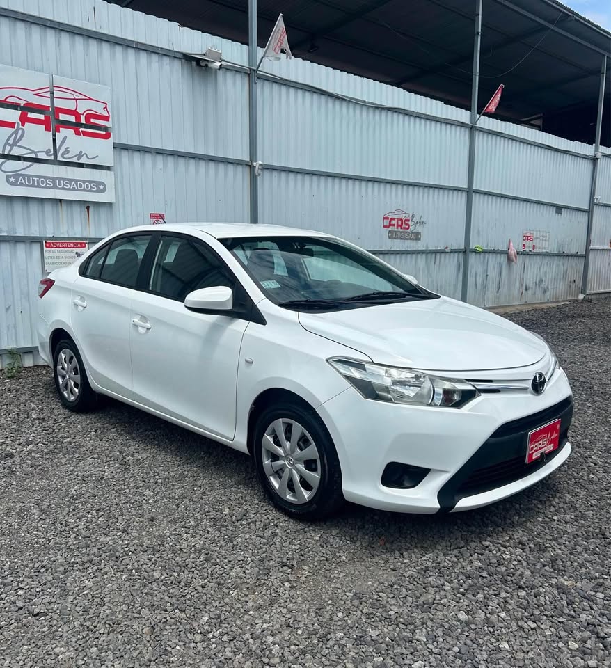 2016 Toyota Yaris - foto 3