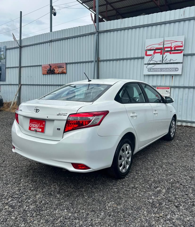 2016 Toyota Yaris - foto 5
