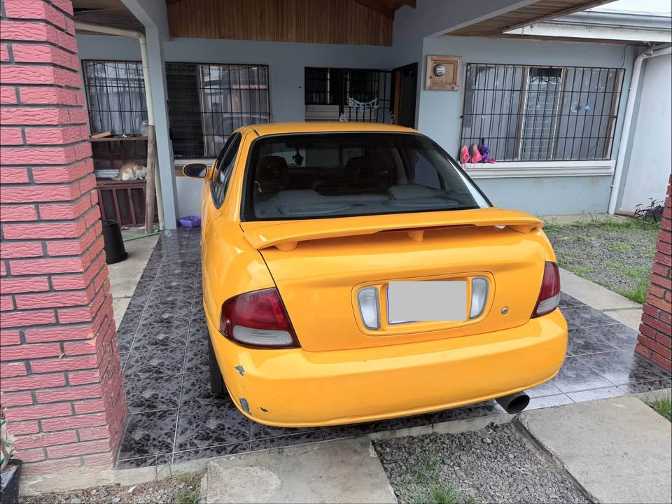2003 Nissan Sentra - foto 4