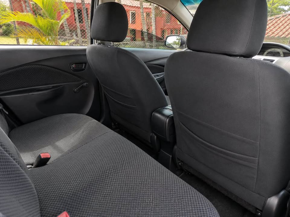 2008 Toyota Yaris - foto 4