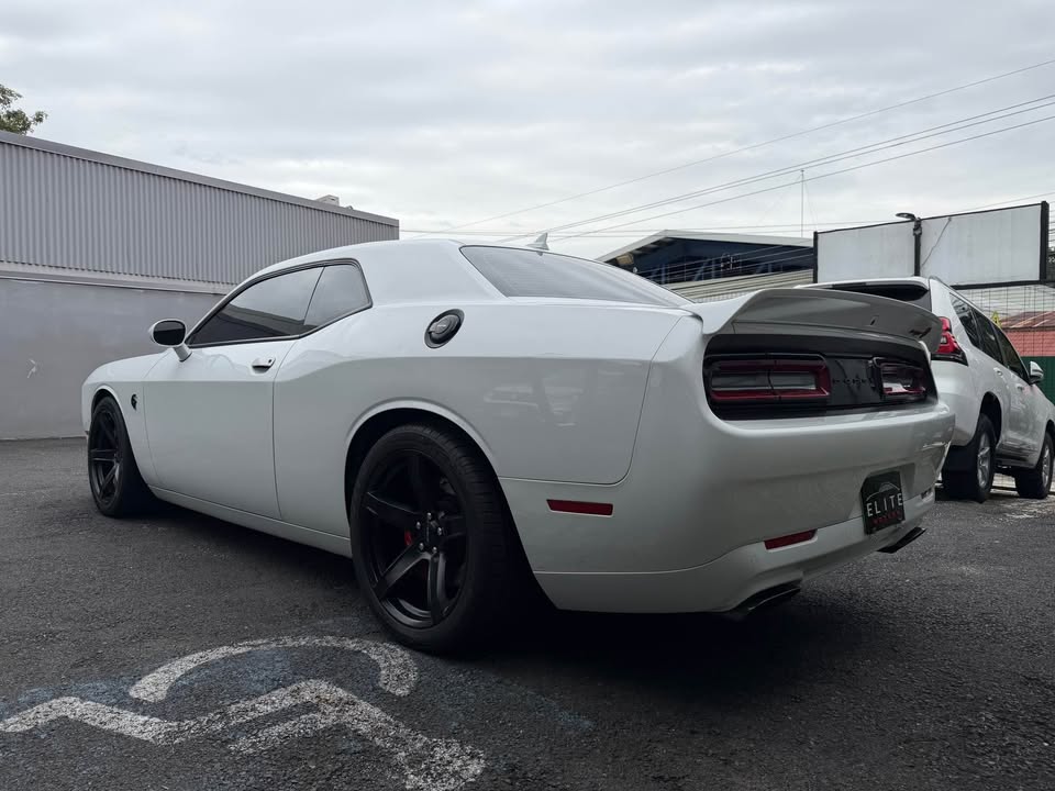 2022 Dodge Challenger - foto 3