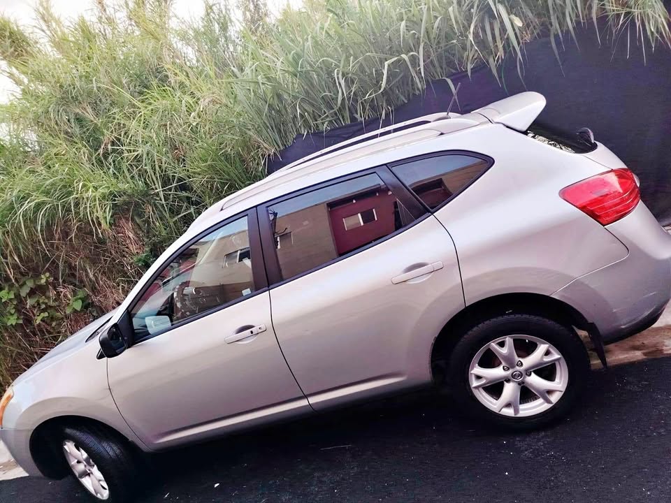 2009 Nissan Rogue - foto 2