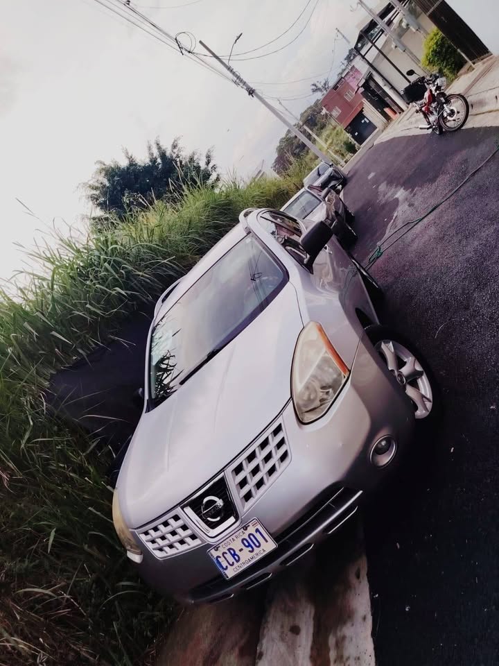 2009 Nissan Rogue - foto 5