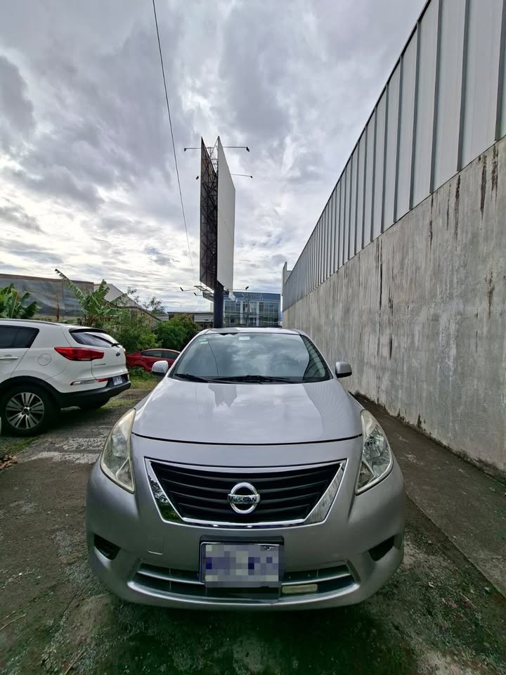 2012 Nissan Versa - foto 4