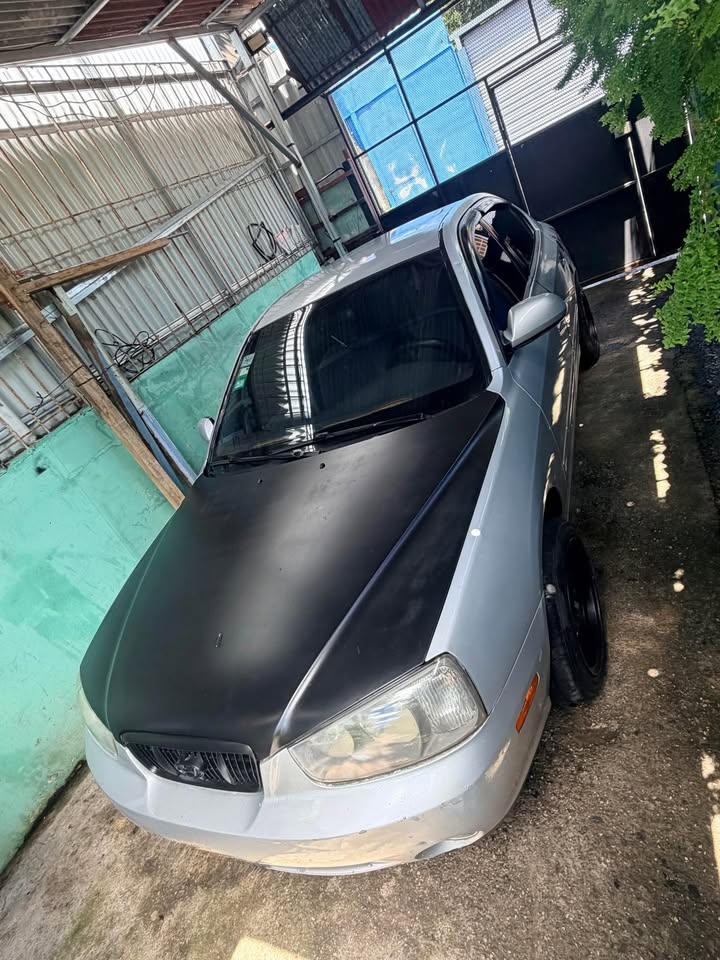 2003 Hyundai Elantra - foto 5