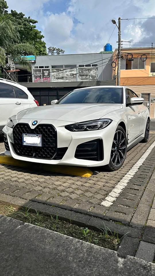 2025 BMW Other - foto 5