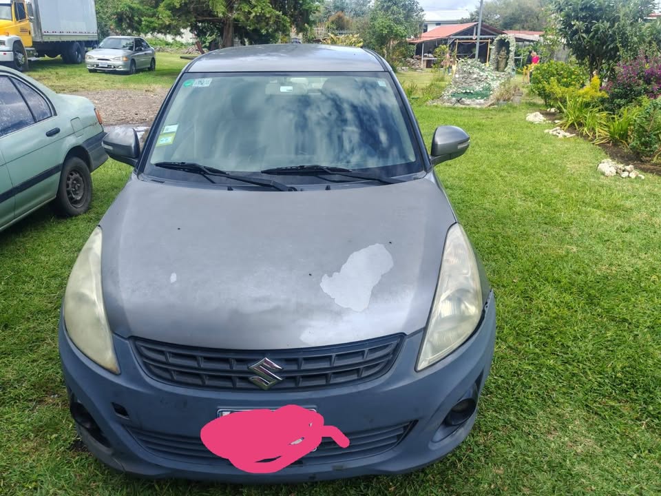 2013 Suzuki Swift - foto 2