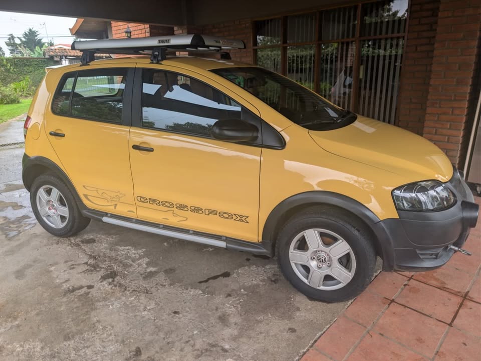 2009 Volkswagen CrossFox - foto 2