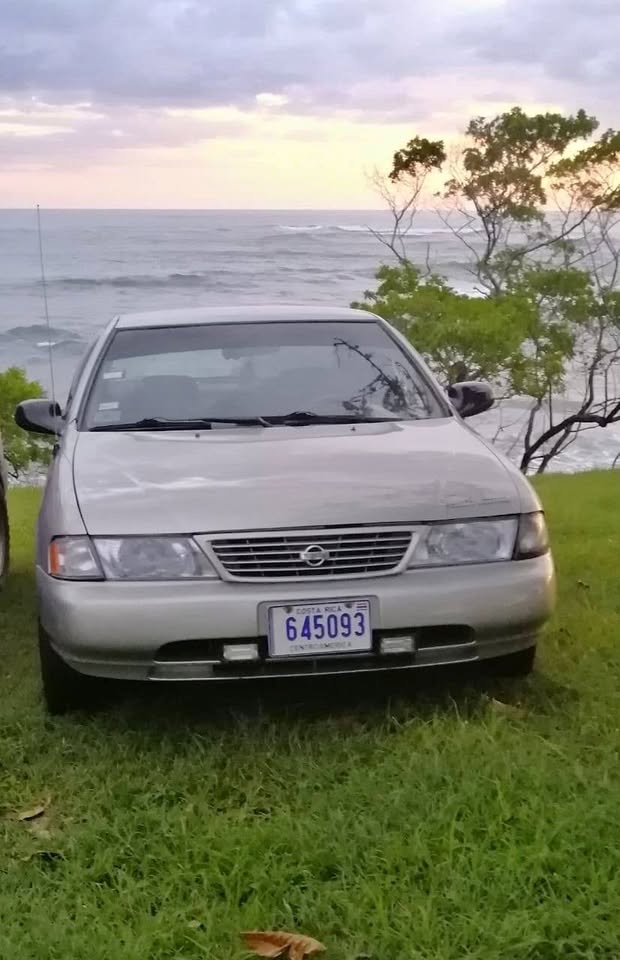 1997 Nissan Sentra - foto 4