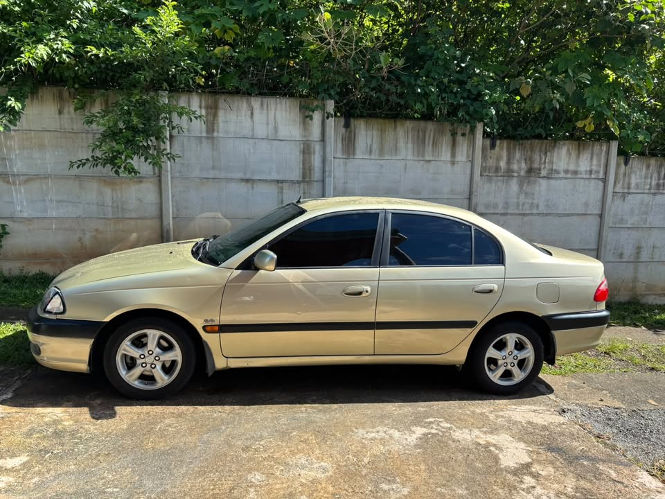2002 Toyota Other - foto 2