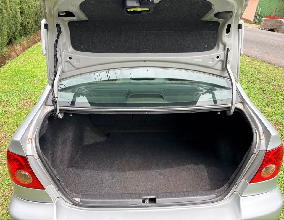 2008 Toyota Corolla - foto 2