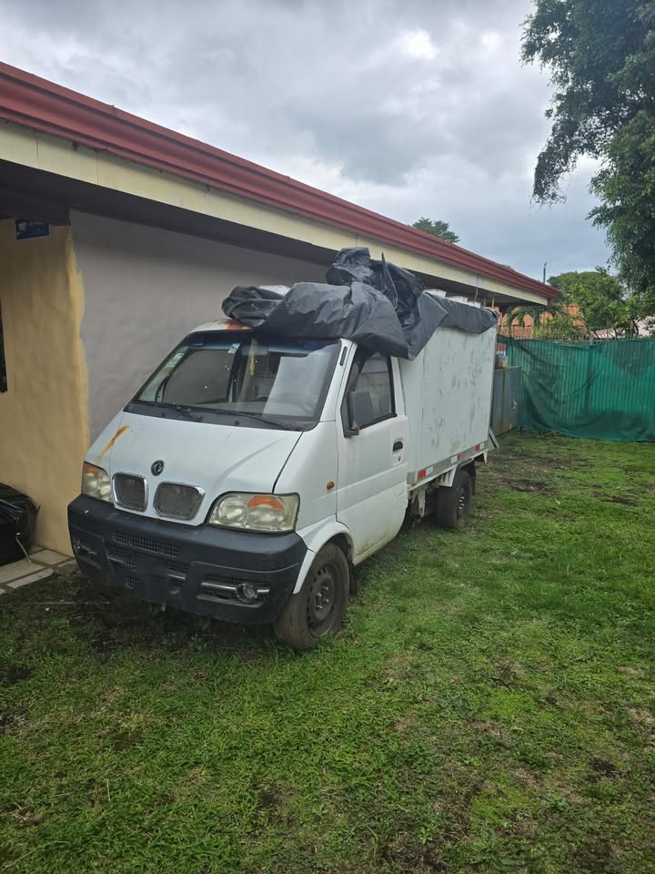 2004 Nissan Other - foto 5