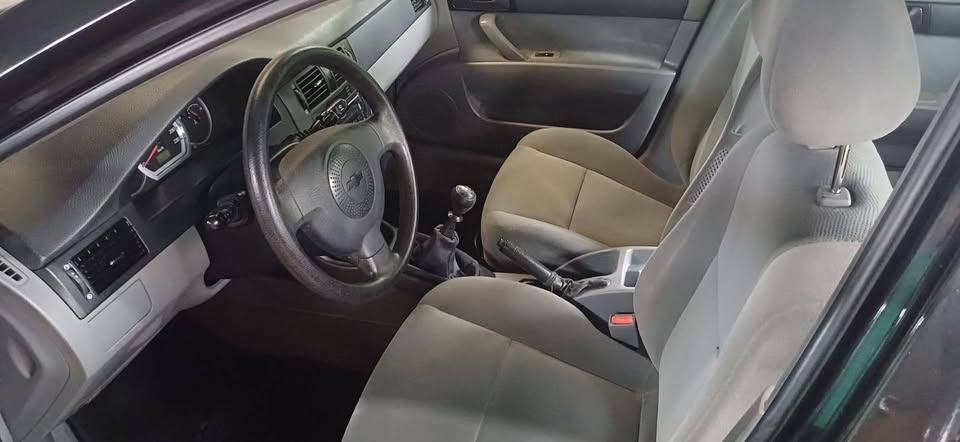 2006 Chevrolet Optra - foto 2