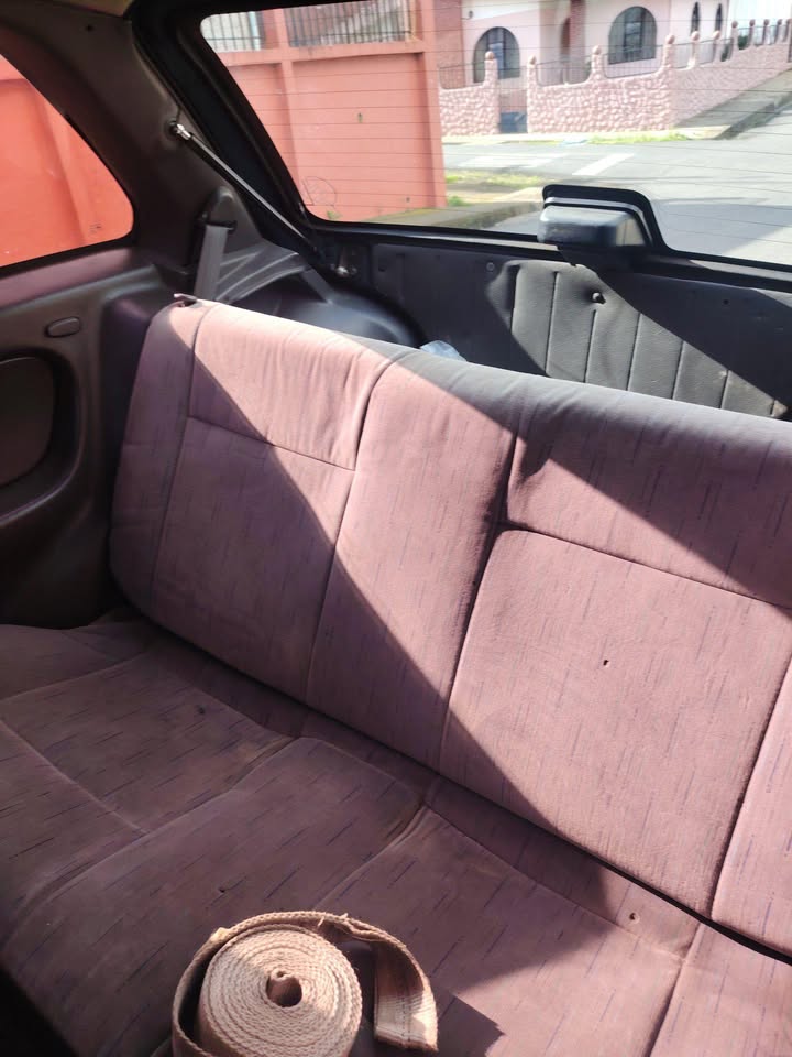 1996 Geo Metro - foto 3