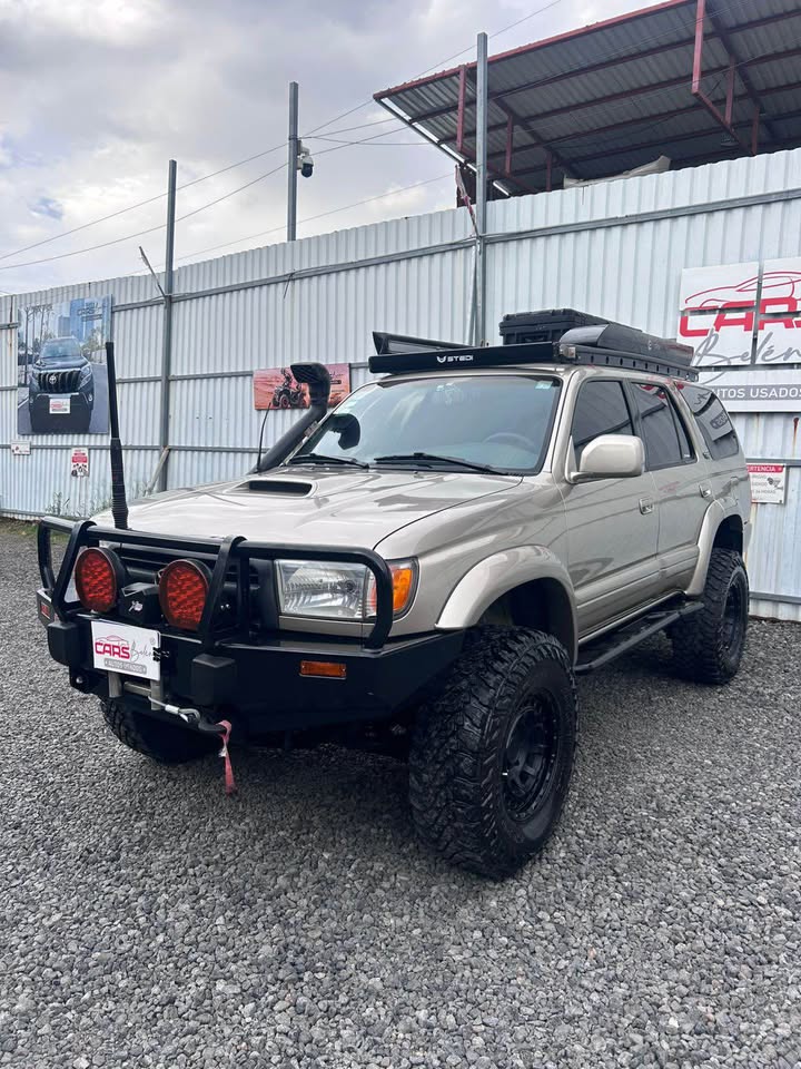 2002 Toyota 4Runner - foto 2
