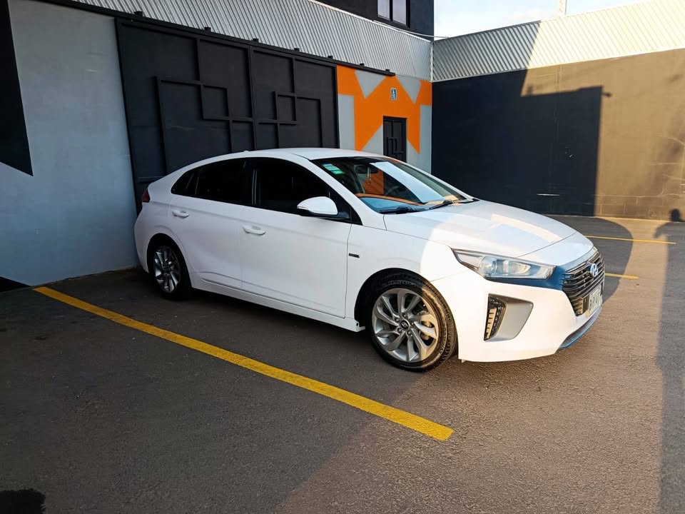 2016 Hyundai Ioniq - foto 4
