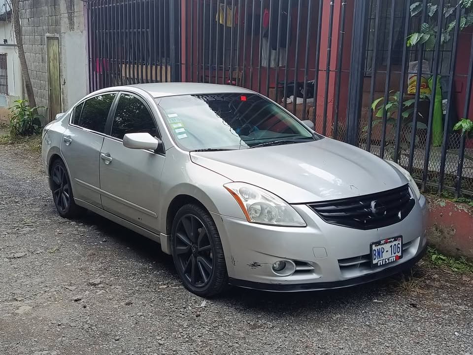 2012 Nissan Altima