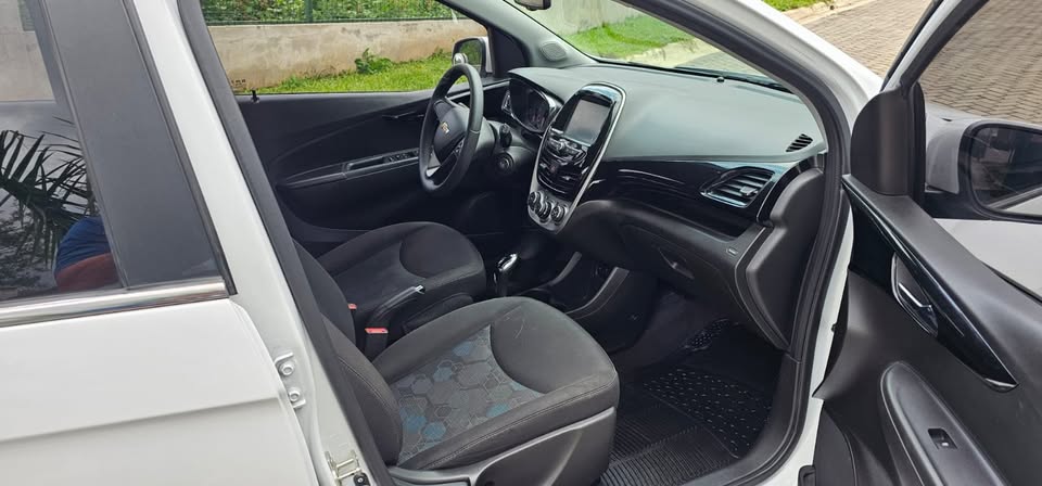 2017 Chevrolet Spark - foto 2