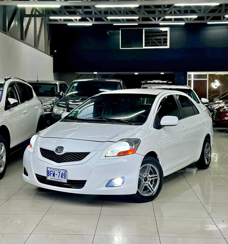 2009 Toyota Yaris - foto 3