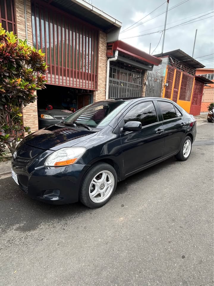 2007 Toyota Yaris - foto 3
