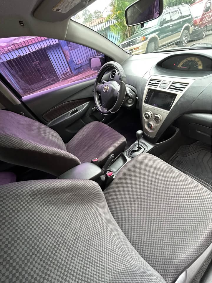 2007 Toyota Yaris - foto 4
