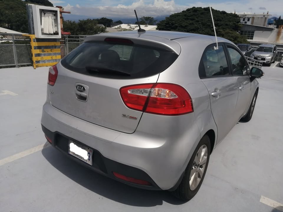 2013 Kia Rio - foto 5