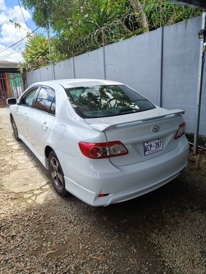 2012 Toyota Corolla - foto 4