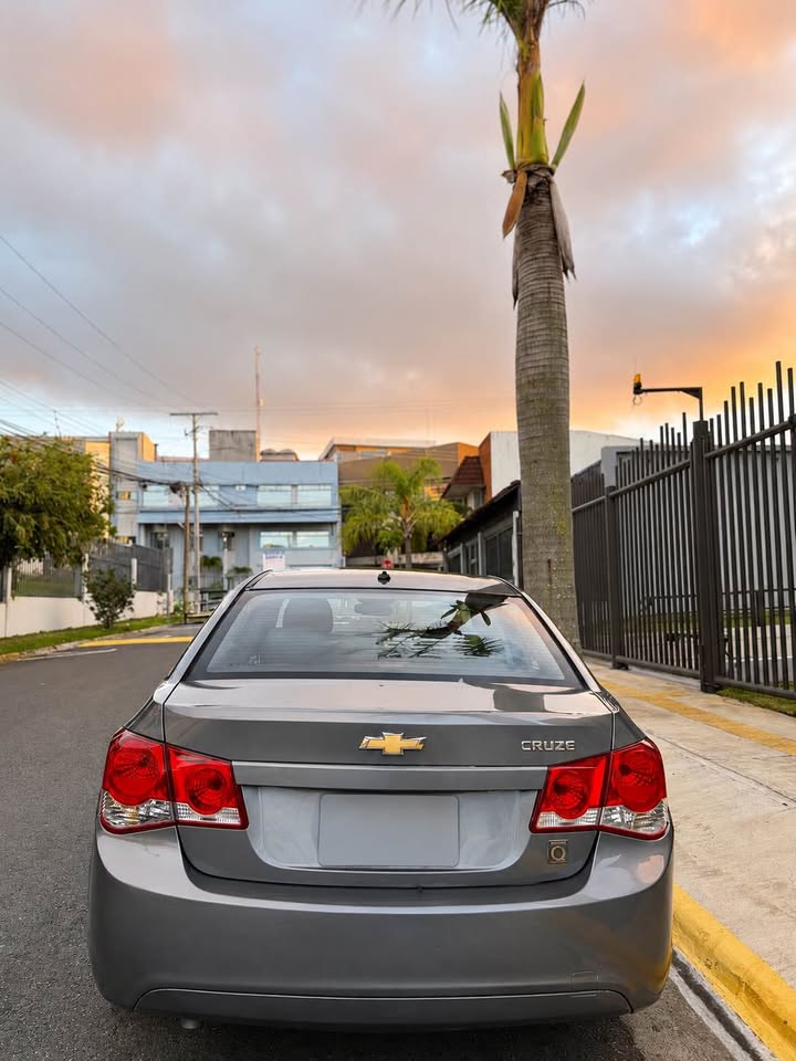 2011 Chevrolet Cruze - foto 4
