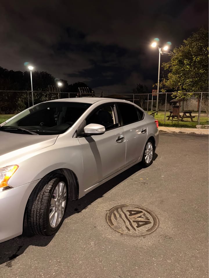 2013 Nissan Sentra - foto 3