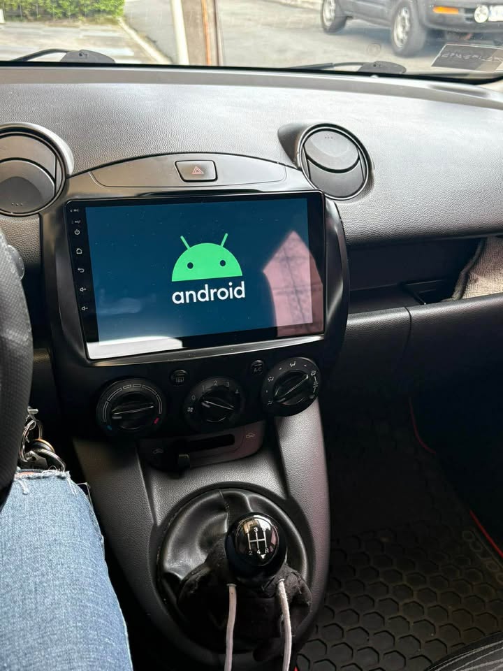 2009 Mazda Mazda2 - foto 2
