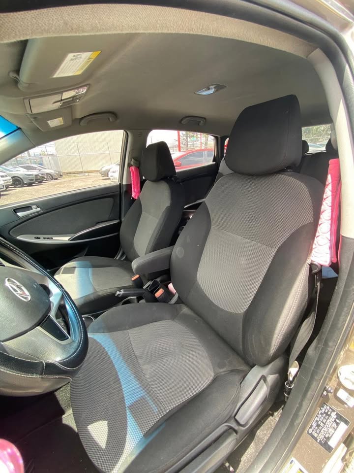 2014 Hyundai Accent - foto 3