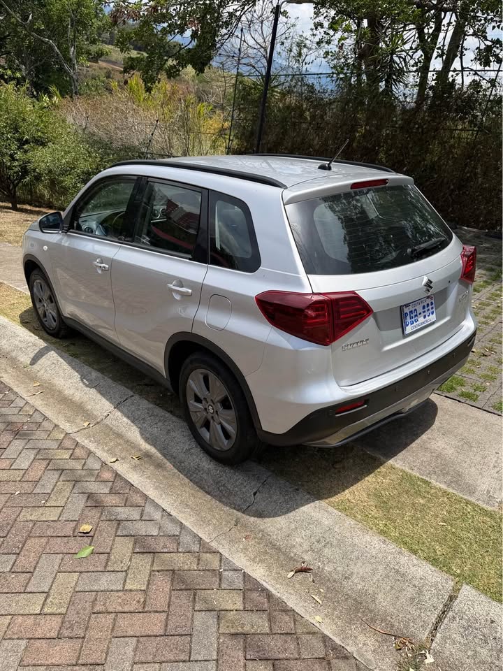 2024 Suzuki Vitara - foto 2
