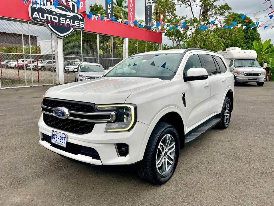 2023 Ford Everest