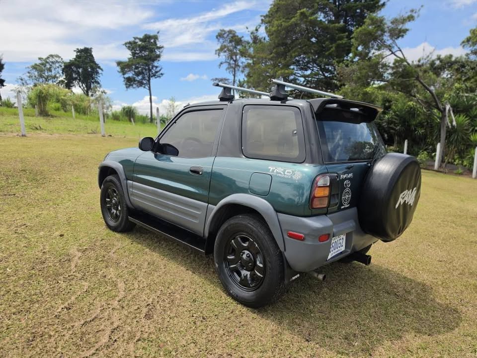 1998 Toyota RAV4 - foto 3