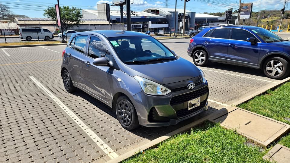 2017 Hyundai Grand i10 - foto 2