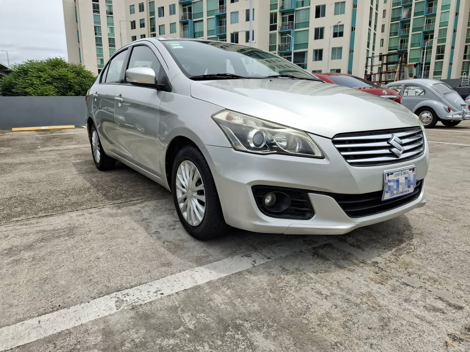 2016 Suzuki Ciaz - foto 3