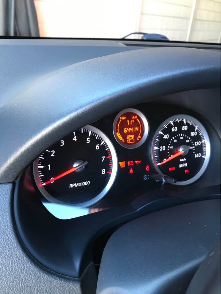 2010 Nissan Sentra - foto 5