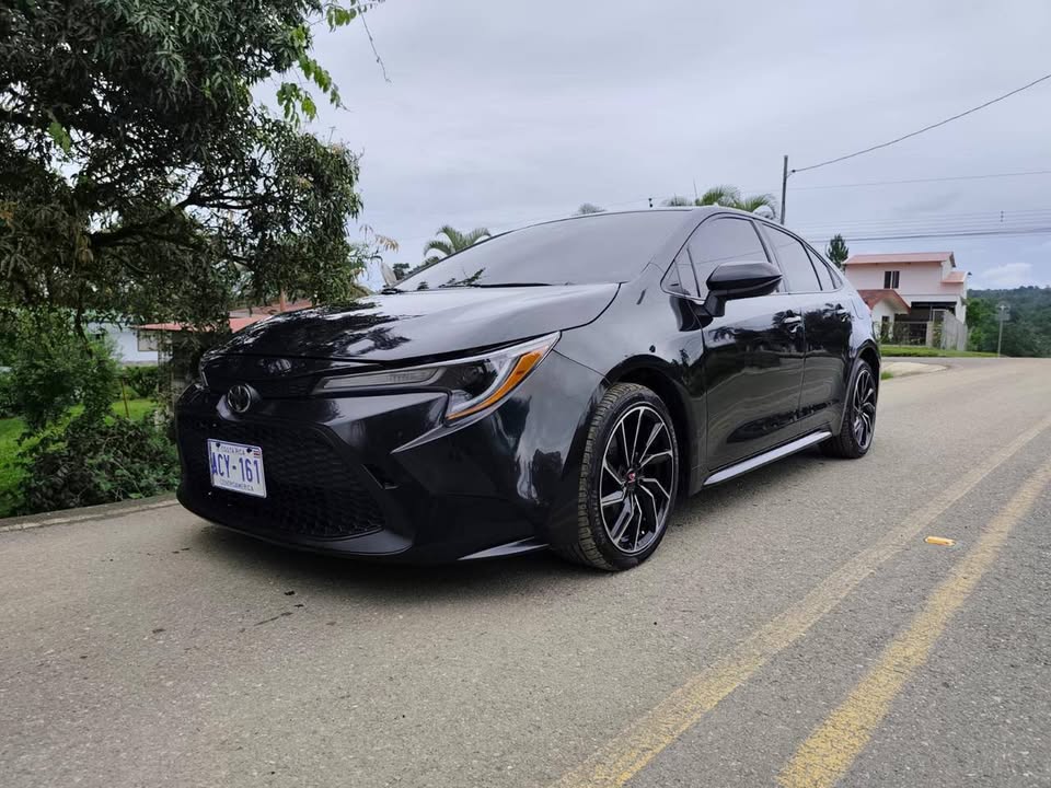 2020 Toyota Corolla - foto 3