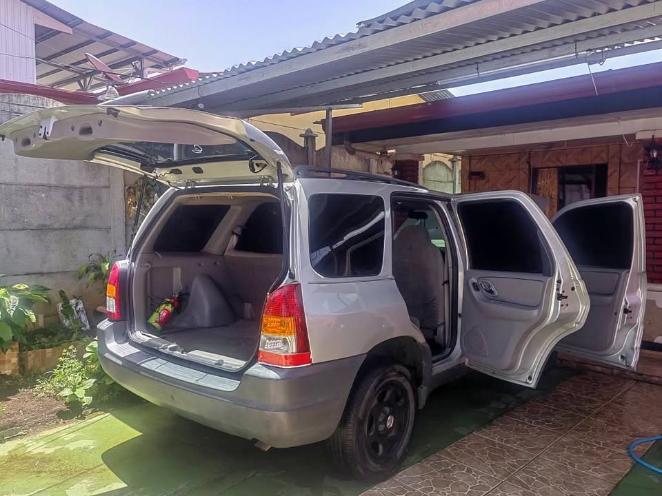 2001 Mazda Tribute