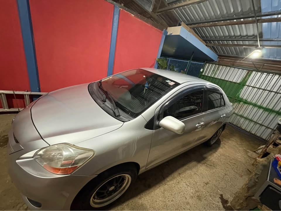 2007 Toyota Yaris - foto 2