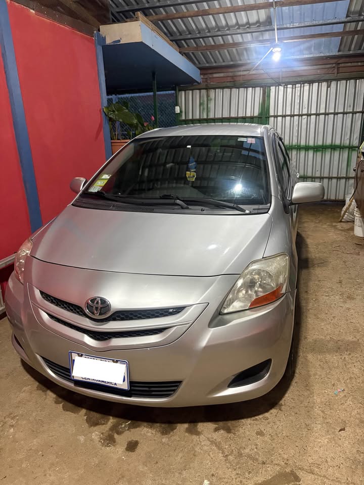 2007 Toyota Yaris - foto 4
