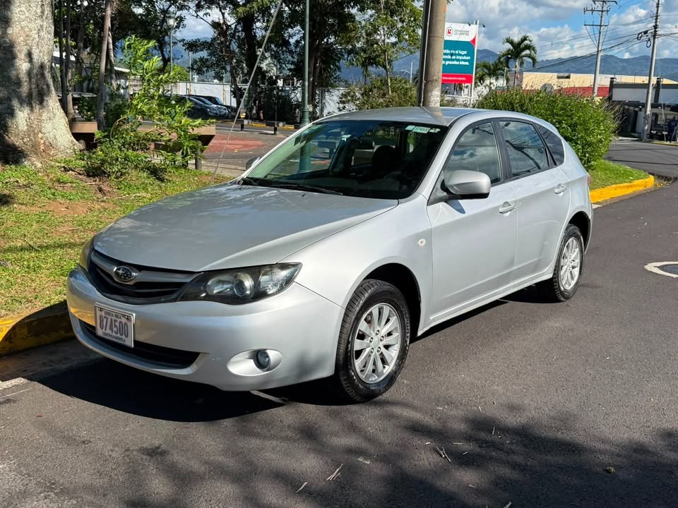 2010 Subaru Impreza - foto 3