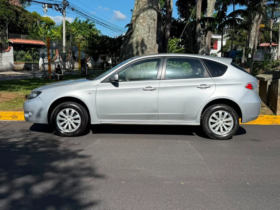 2010 Subaru Impreza - foto 5