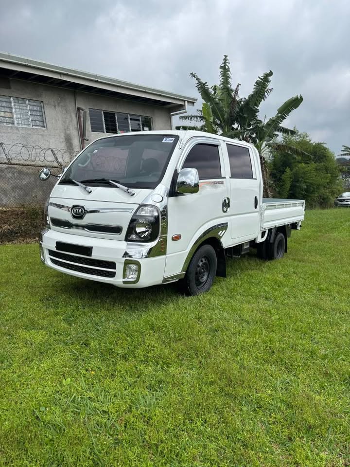 2014 Kia Bongo - foto 2