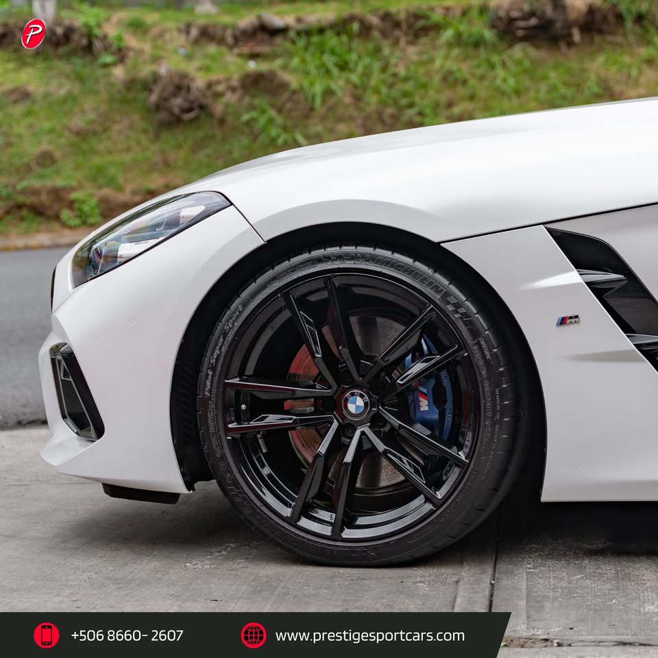 2025 BMW Z4 - foto 4
