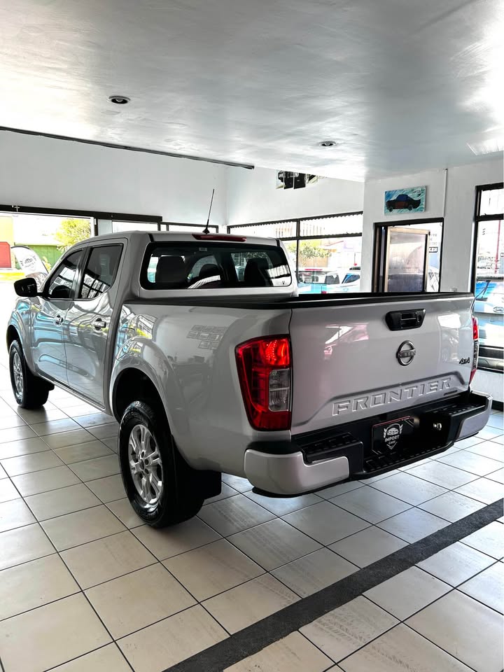 2024 Nissan Frontier - foto 3