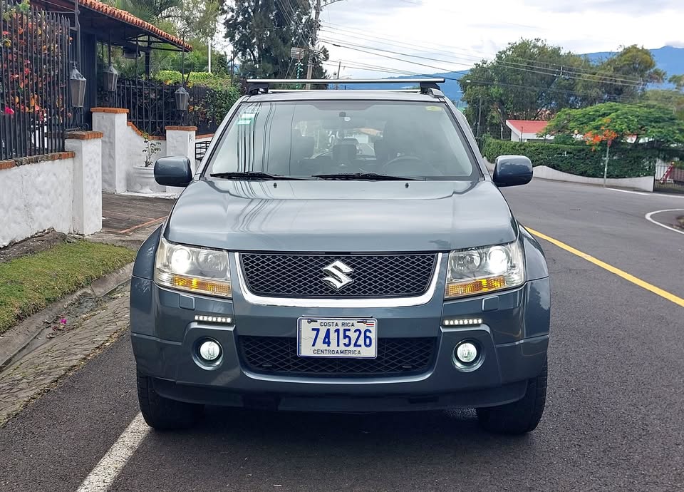 2008 Suzuki Vitara - foto 2
