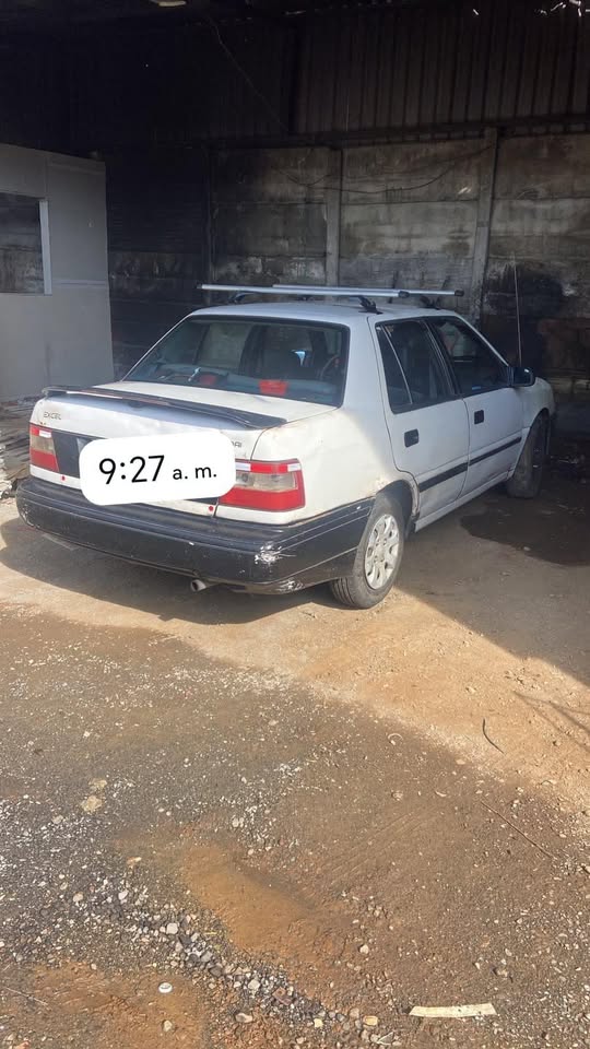 1992 Hyundai Excel - foto 2