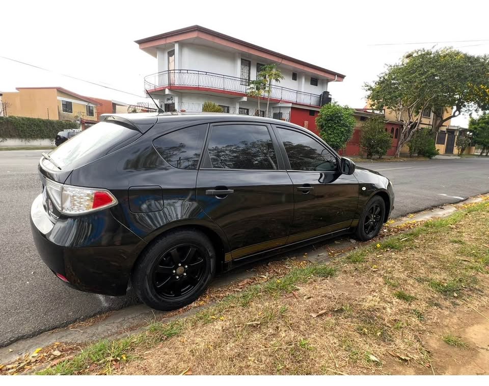 2008 Subaru Impreza - foto 2